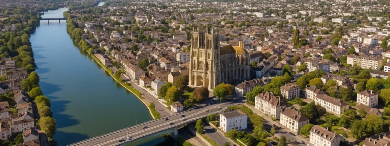 Vue aérienne de Mantes-la-Jolie – Élagage Saint-Germain-en-Laye